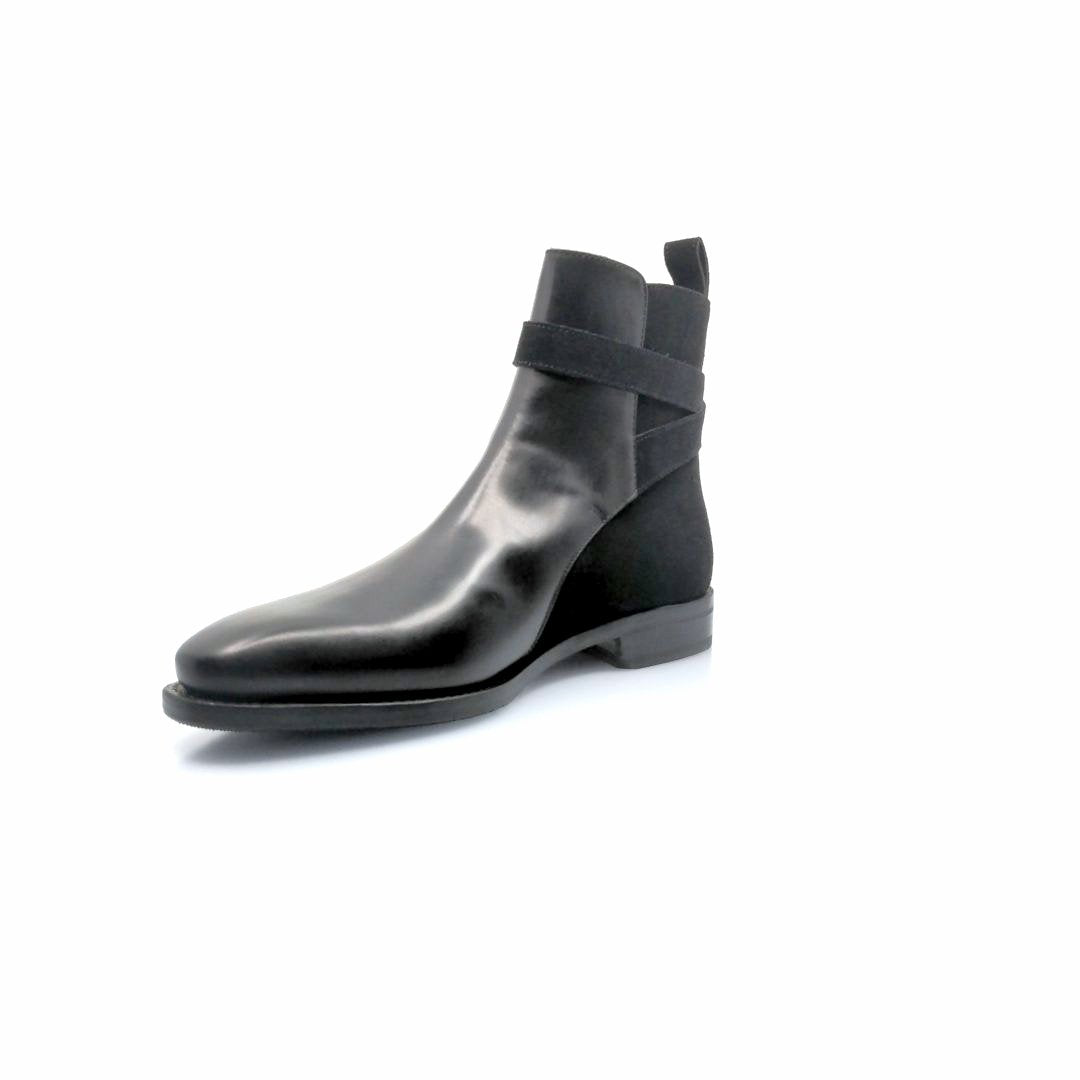 left side black shoes for men