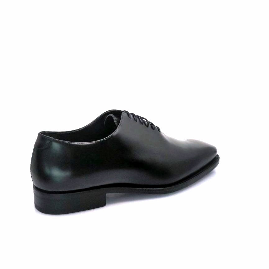 Black whole cut leather shoe for the affordable price 