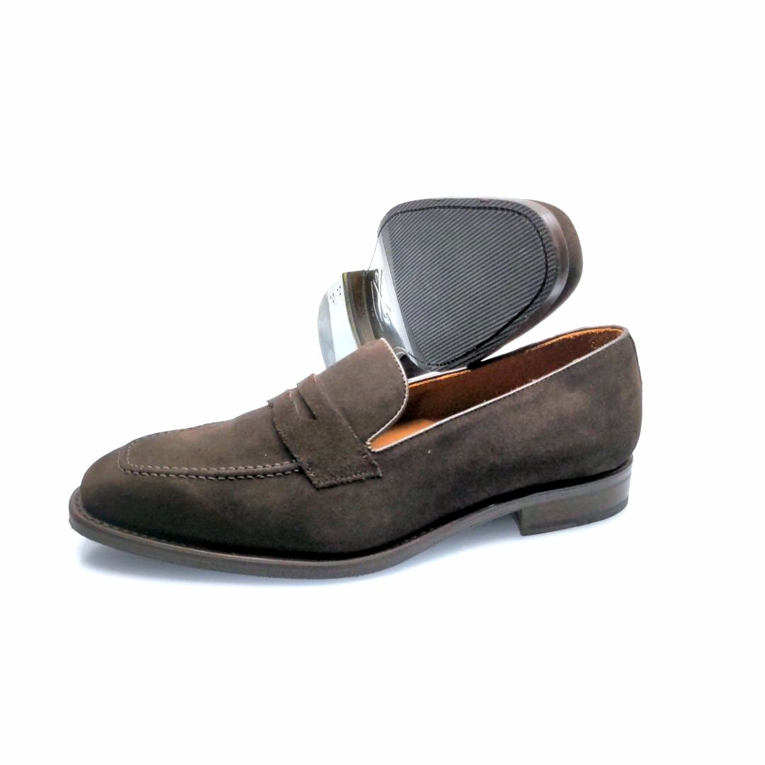 brown suede loafer show in the side for the shoe