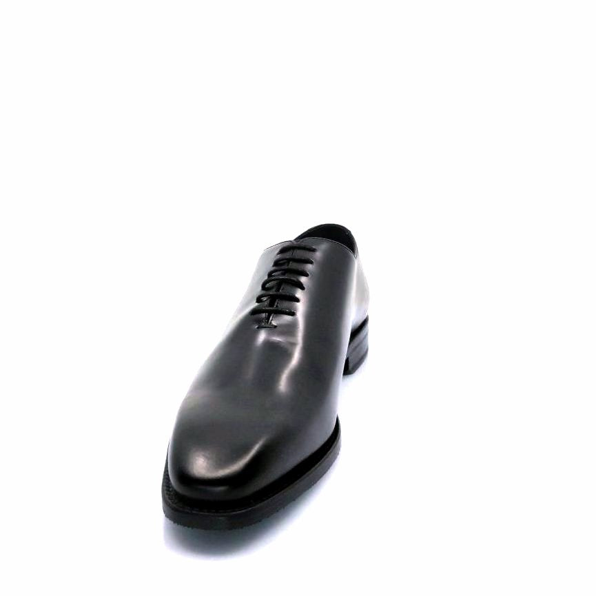 Black wholecut leather shoe for mens